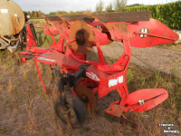 Ploughs Kuhn master 3 schaar