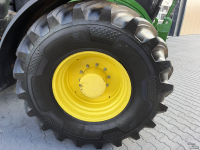Tractor John Deere 6215R