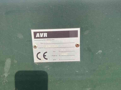 Potato harvester AVR Puma 3