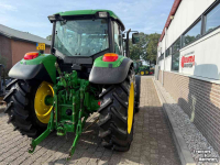 Tractor John Deere 6120 SE