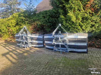 Rubber yard scraper  Rubberschuif modderschuif voerschuif