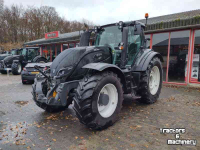 Tractor Valtra T214 Direct