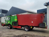 Self-propelled feed mixer Strautmann VM 2001 D-SF