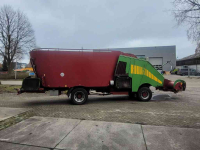 Self-propelled feed mixer Strautmann VM 2001 D-SF