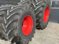 Wheels, Tyres, Rims & Dual spacers Vredestein 800/70R38 & 620/75R30