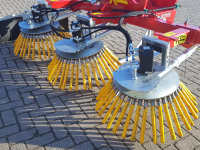 Other cleaning and sweeping machines and accessories Kemp Onkruidborstel Tripel