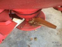 Fertilizer spreader Lely weegstrooier
