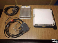 GPS steering systems and attachments Case-IH RTK 372 ontvanger, nav controller sierra modem