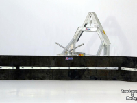 Rubber yard scraper Qmac 240 MECH SCHUIN + HOEK ACCORD