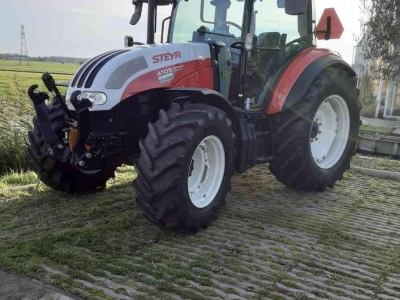Tractor Case-IH Farmall Kompakt Vestrum Maxxum