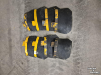 Diverse used spare-parts  Flapje voor bandje