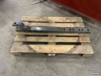 Used parts for tractors Fendt Trekstang A192 | Zwaailat | 0098158202000