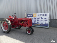 Oldtimers  Mc Cormick Farmall 200