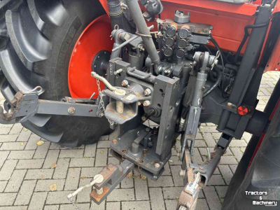 Tractor Kubota M7060 hydraulic shuttle
