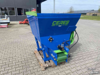 Sawdust spreader for boxes Ceres CBS-1300