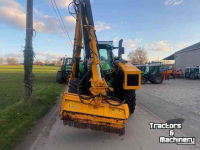 Tractor Deutz Agrotron 6175 RC Shift + armklepelmaaier Herder