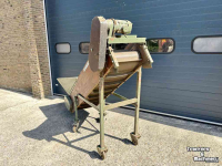 Conveyor  Kistenvulband / Opvoerband