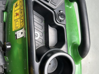 Small-track Tractor John Deere 3038E