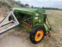 Seed drill Amazone D7-300