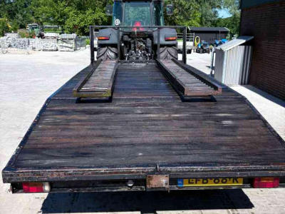 Low loader / Semi trailer  2 Assige oprijwagen