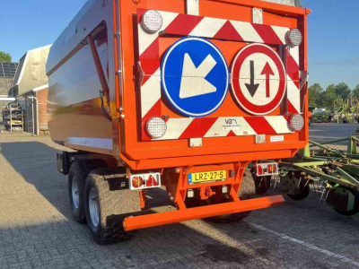 Vacuum sweeper VGM ZW 10 zuigwagen