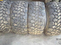 Wheels, Tyres, Rims & Dual spacers Continental 315/55R16 MPT81