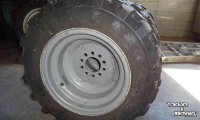 Wheels, Tyres, Rims & Dual spacers Continental 