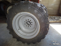 Wheels, Tyres, Rims & Dual spacers Continental Set v. 4 wielen 315/55R16 MPT81