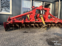 Rotary Harrow Lely 300 35 rotoreg hydraulische hef en packerrol