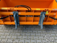 Silage cutting bucket Flingk KHM2 2400