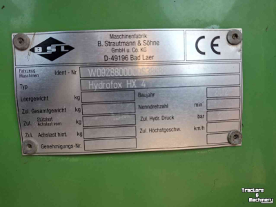 Silage block-cutter Strautmann Hydrofox HX 4 met hefmast
