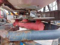 Fertilizer spreader Trioliet Mullos TST 1150 kunstmeststrooier