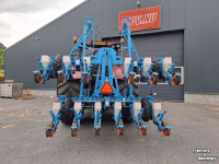 Seed drill Monosem 12 rijige bietenzaaier Semoir
