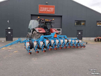 Seed drill Monosem 12 rijige bietenzaaier Semoir