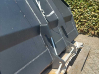 Loading buckets Kramer laadbak grondbak shovelbak