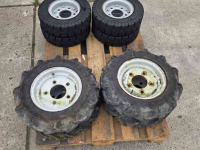 Wheels, Tyres, Rims & Dual spacers BKT 400-8 en 400-10 Giant SKID BANDEN