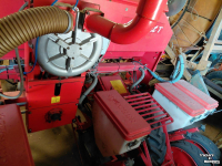 Seed drill Becker 6 rij maiszaaier