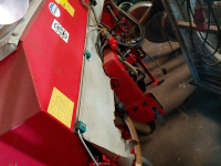 Seed drill Becker 6 rij maiszaaier