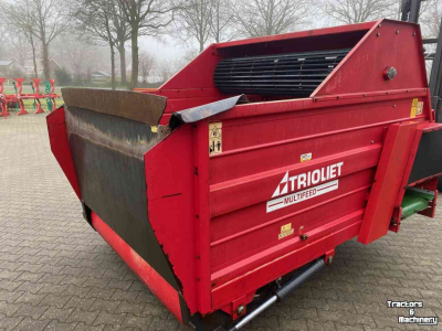 Silage-block distribution wagon Trioliet Multifeed