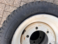 Wheels, Tyres, Rims & Dual spacers BKT 200/60-14.5