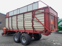 Self-loading wagon Strautmann opraapwagen type Super Vitesse II