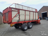 Self-loading wagon Strautmann opraapwagen type Super Vitesse II