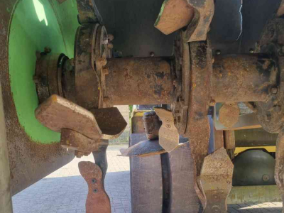 Spader machine Farmtec rotar 300 met springrotor