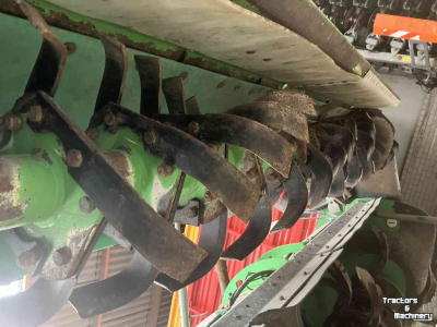 Spader machine Farmtec rotar 300 met springrotor