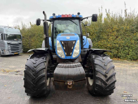 Tractor New Holland T7060 autocommand