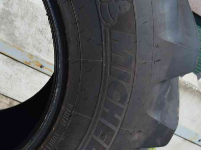 Wheels, Tyres, Rims & Dual spacers Michelin 480/70r28