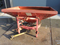 Fertilizer spreader Lely Centerliner L1500 enkele schijf kunstmeststrooier zandstrooier zoutstrooier