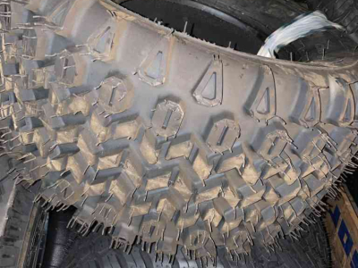Wheels, Tyres, Rims & Dual spacers Carlisle 26X12-12
