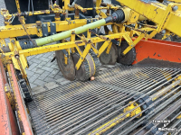 Onion harvester Samon 4 rij Voorraadrooier