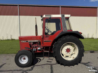 Tractor International 745XL 2wd MARGE!